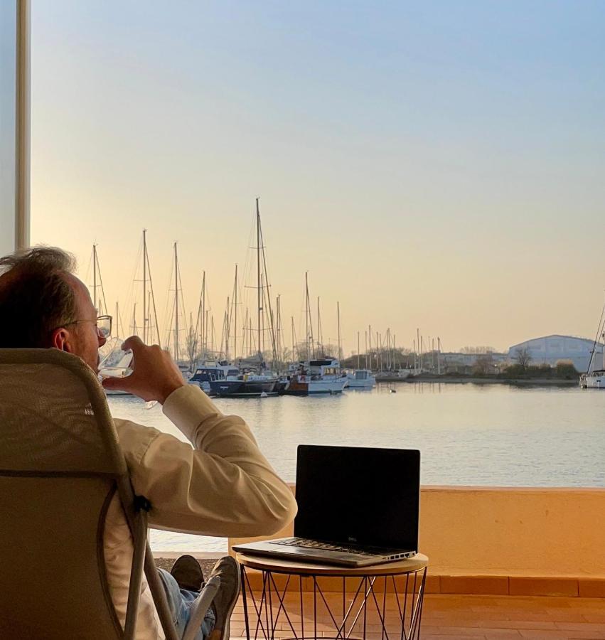 Les Pieds Dans L'eau En Toutes Saisons 4 Couchages Piscine - Vue Magnifique Et Rare - Les Argonautes - Ile Des Pêcheurs Appartement Agde