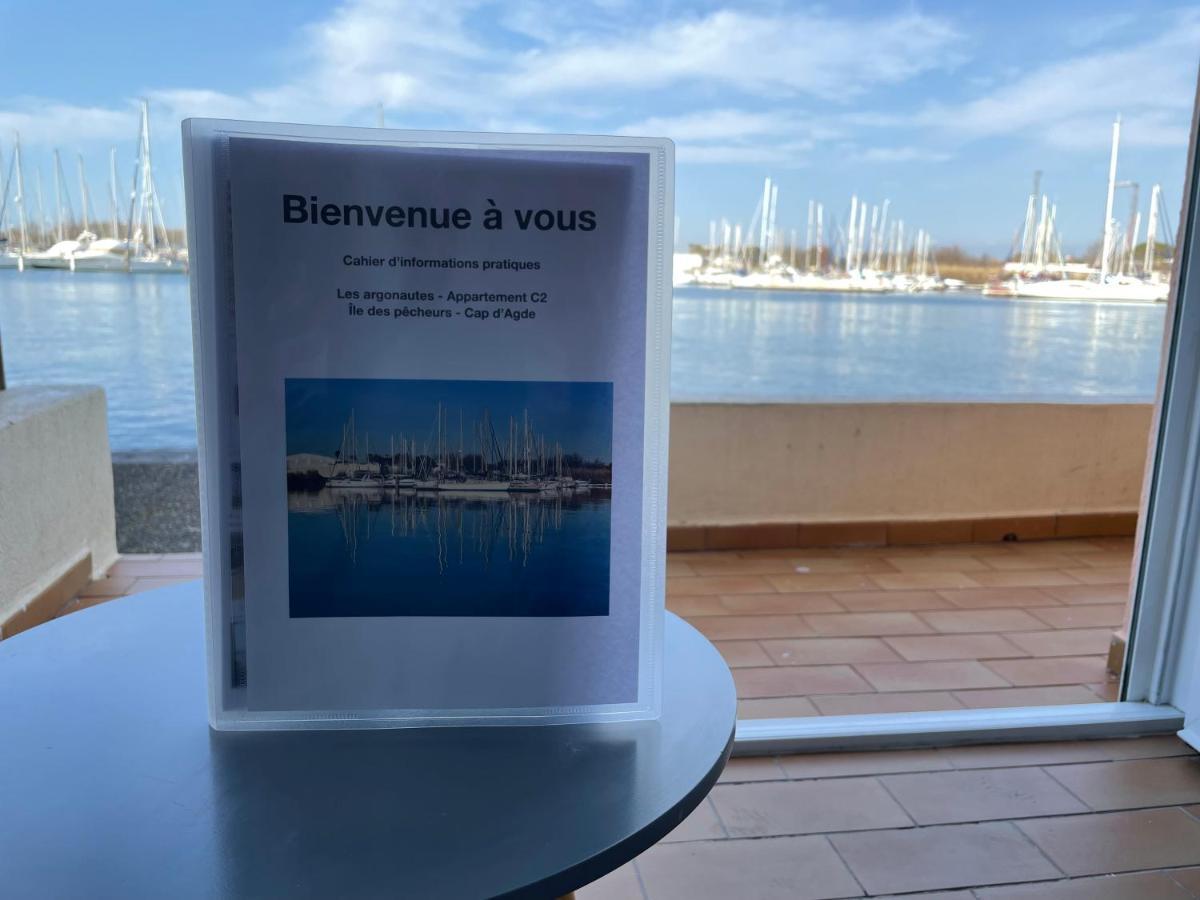 Apartment Les Argonautes: Beachfront With Pool And Sea Views Agde