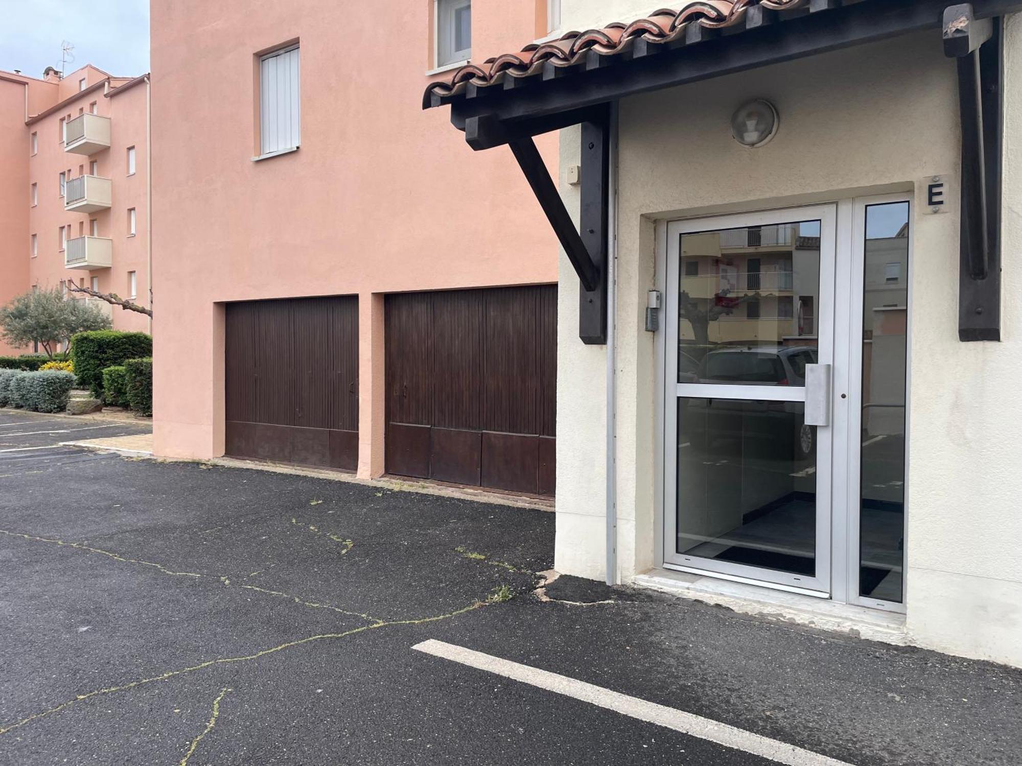 Les Argonautes: Beachfront With Pool And Sea Views *